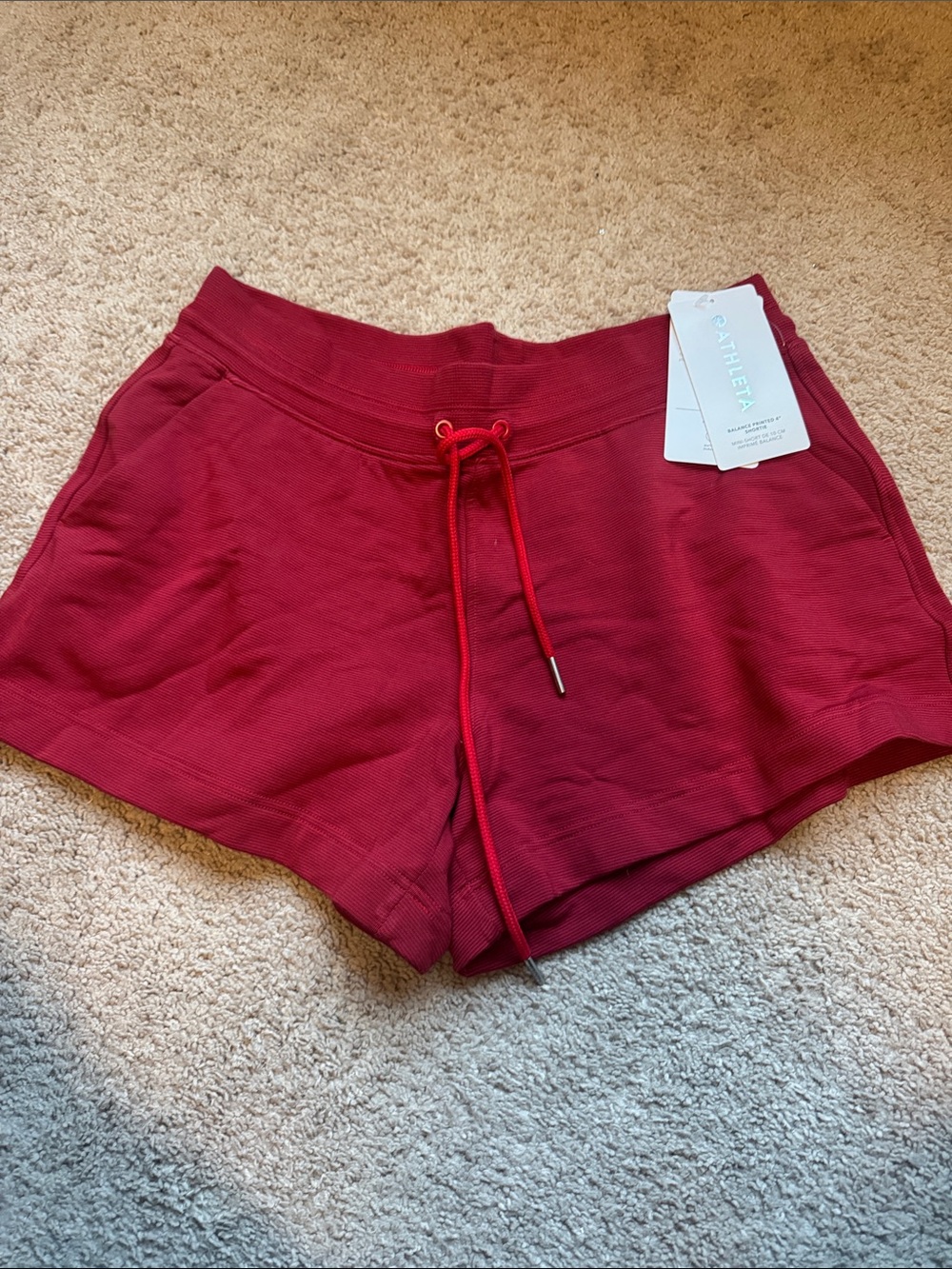 Athleta balance shortie 4” - Picture 3 of 8